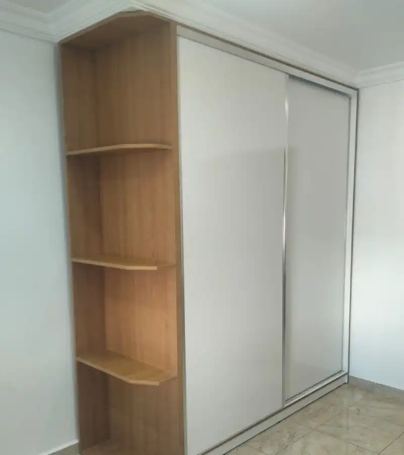 Dressing Portes Coulissantes – Miroir + Finition Premium